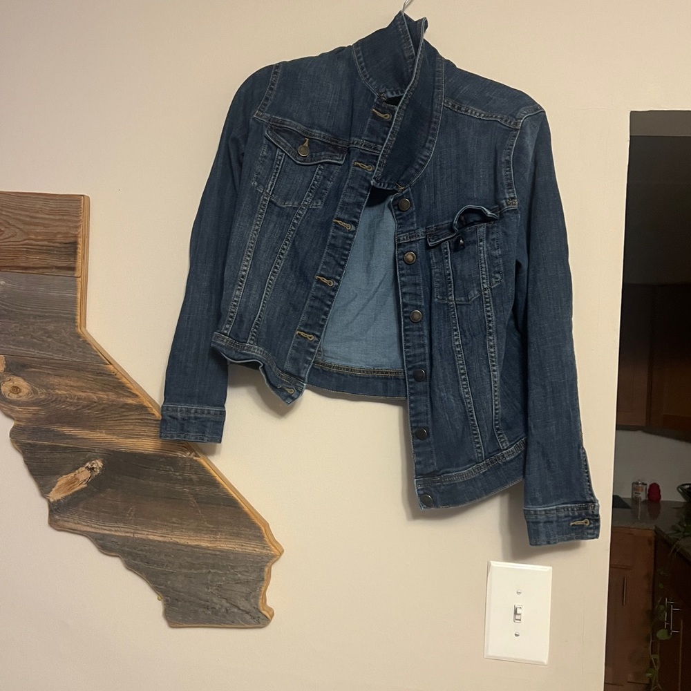 Caslon Light Blue Denim Jacket with Contrasting Stitch